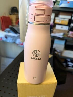 Takeya 17 oz Insulated Pink Stainless Steel Water Bottle
